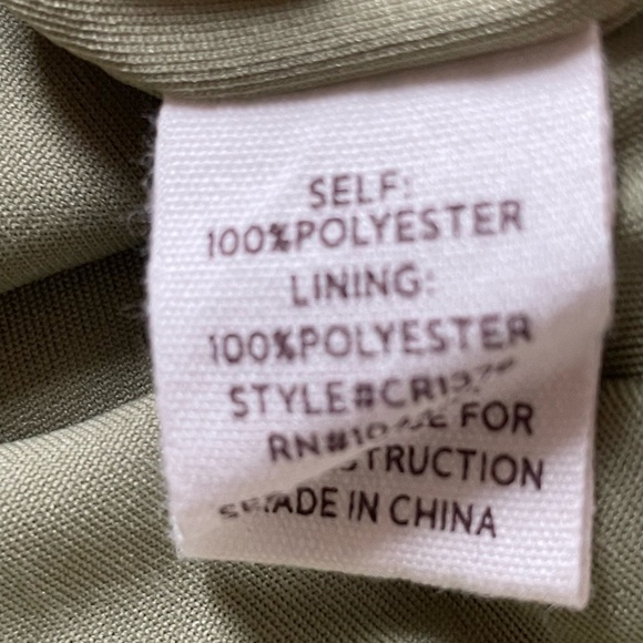 Blu Pepper Green Crop Balloon Shirt. New with tags. Size Large - Picture 5 of 10